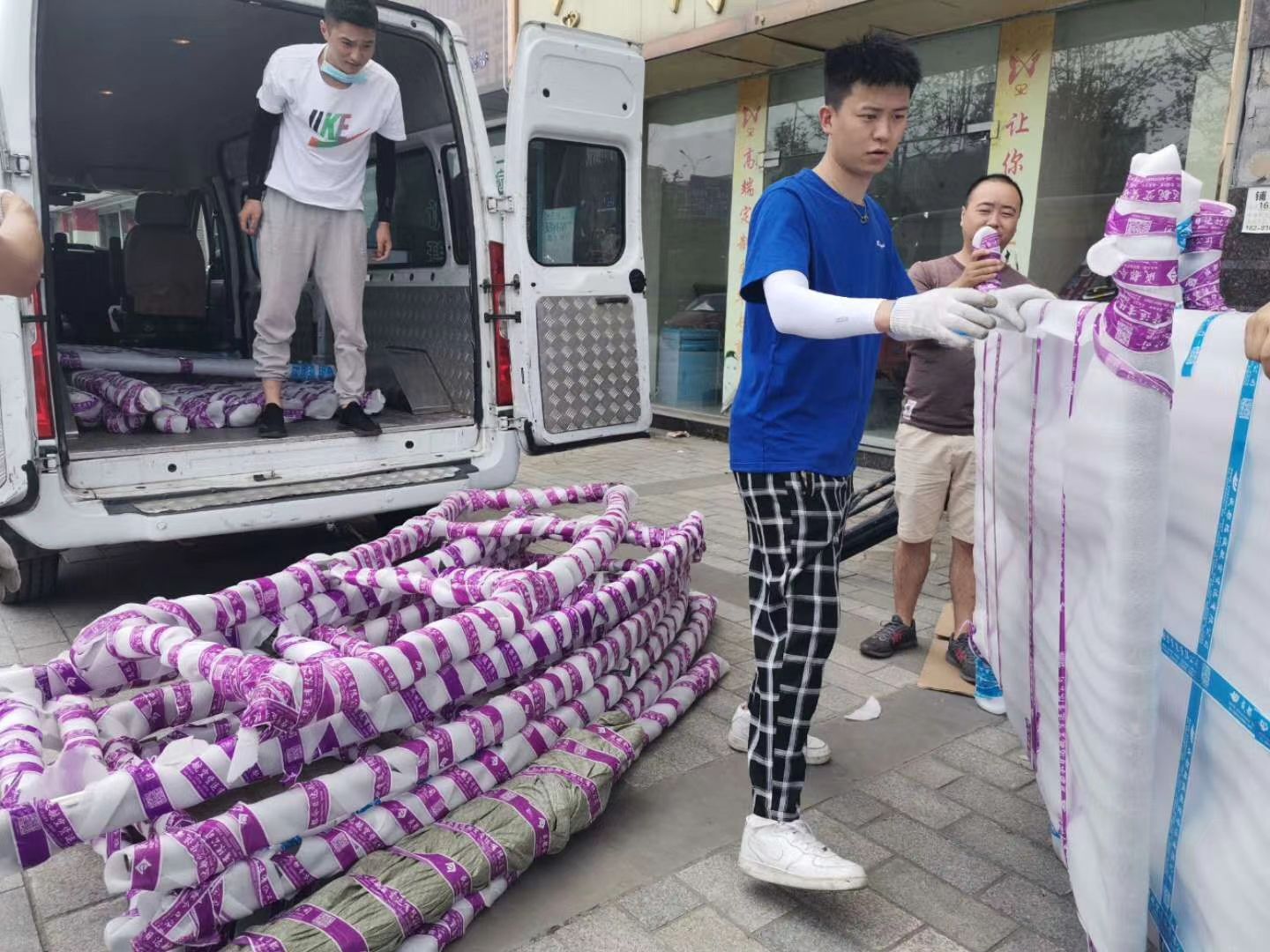 成都航空件仪器设备怎么发? 成都航空件仪器设备怎么发?